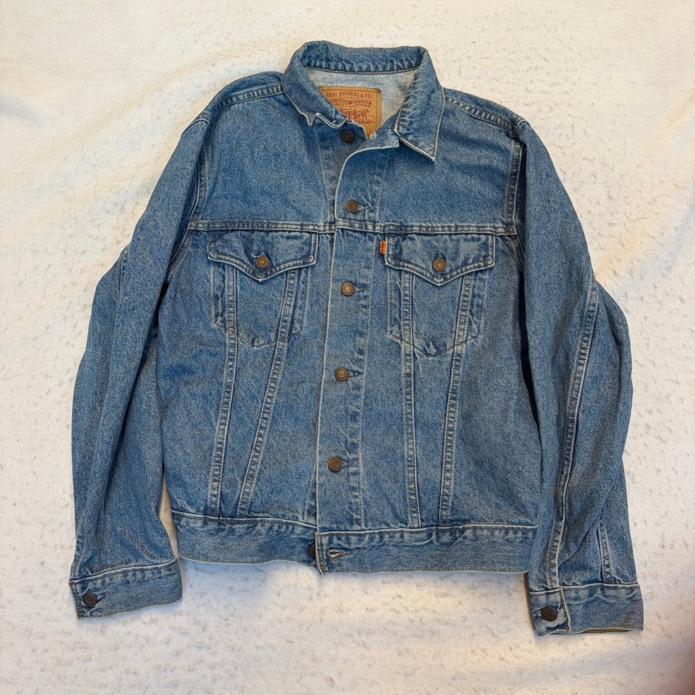 Levi's Denim Trucker Jacket Mens 40 Blue Orange Tab Vintage Made in Canada